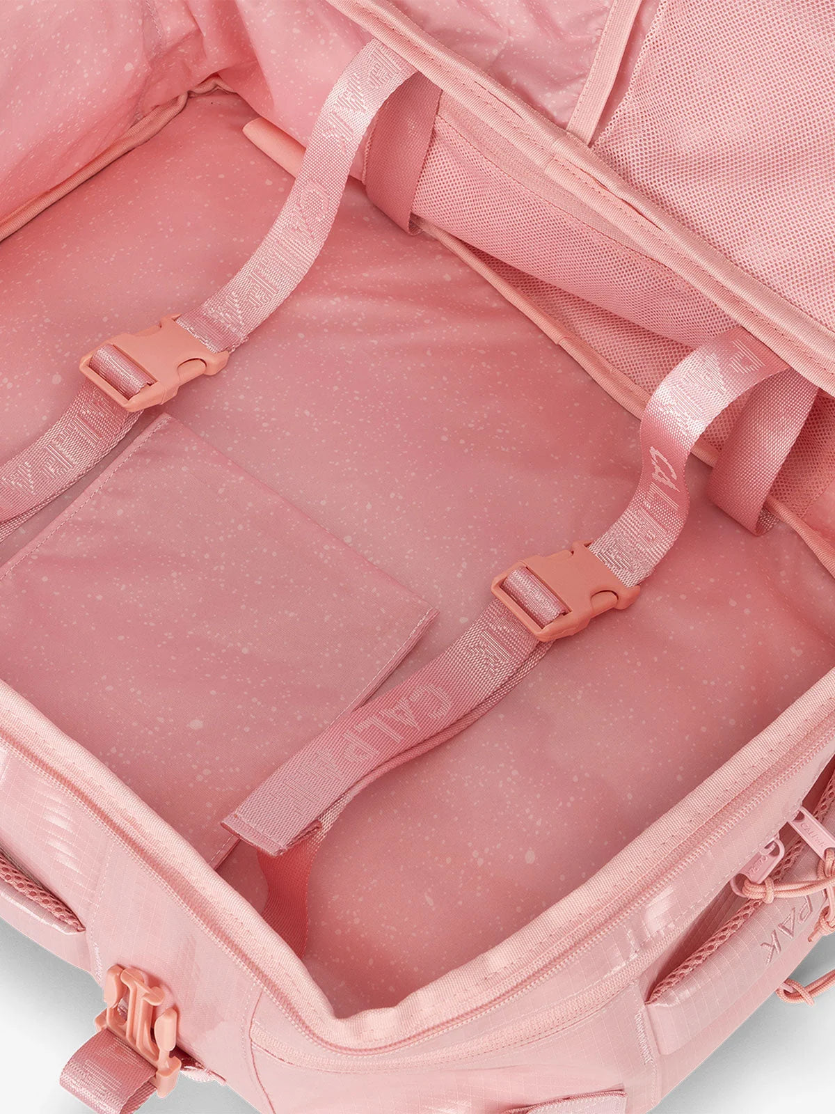 Terra 26L Laptop Duffel Backpack