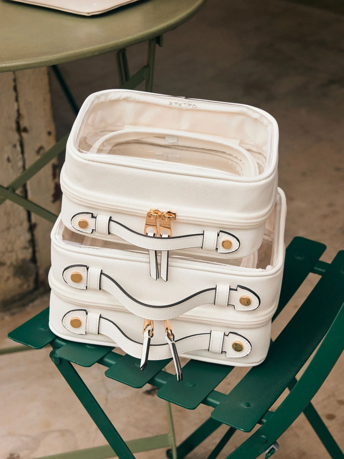 Small Clear Cosmetics Case