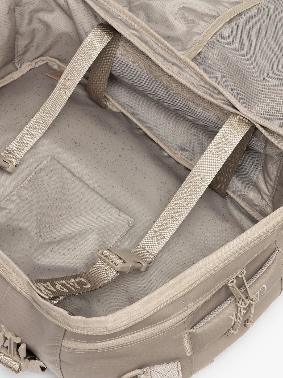Terra 26L Laptop Duffel Backpack