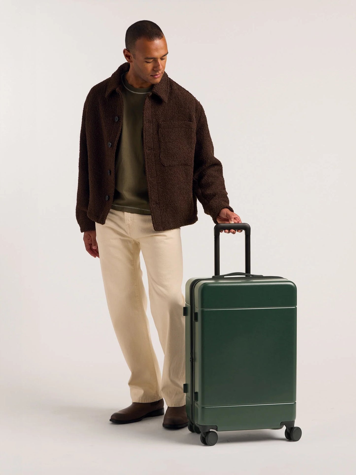 Hue Medium Luggage