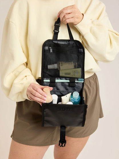 Terra Hanging Toiletry Bag