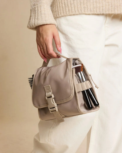 Terra Hanging Toiletry Bag