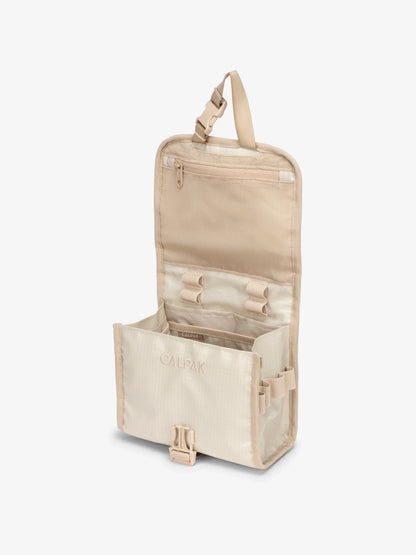 Terra Hanging Toiletry Bag