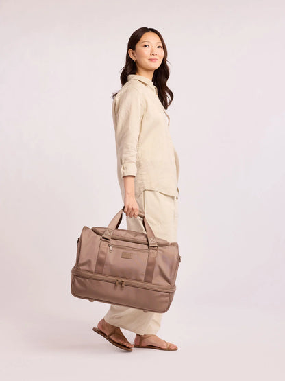 Stevyn Duffel Bag with Shoe Compartment