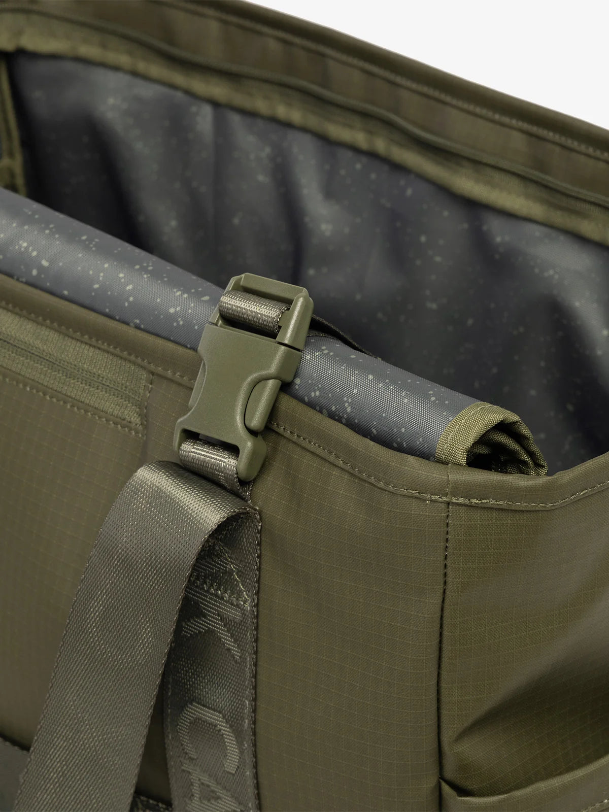 Terra 35L Water Resistant Zip Tote Bag